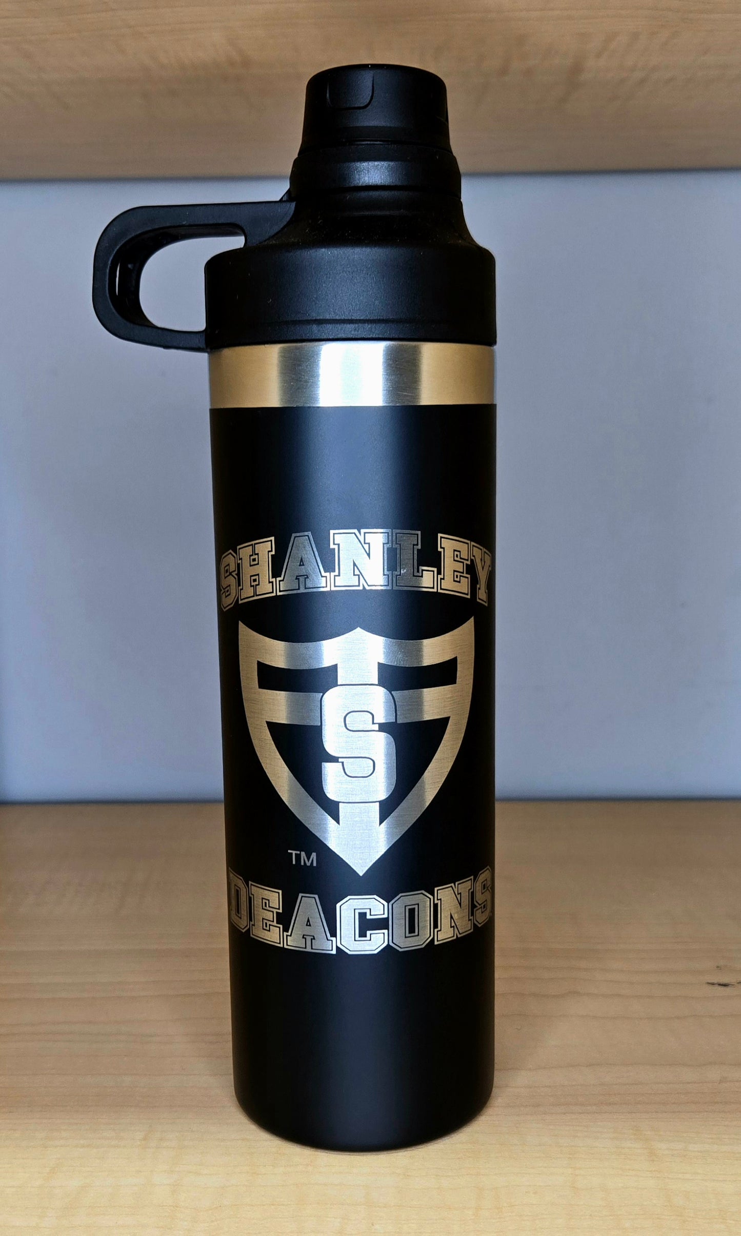 Deacons Laser Engraved Waterbottle Black