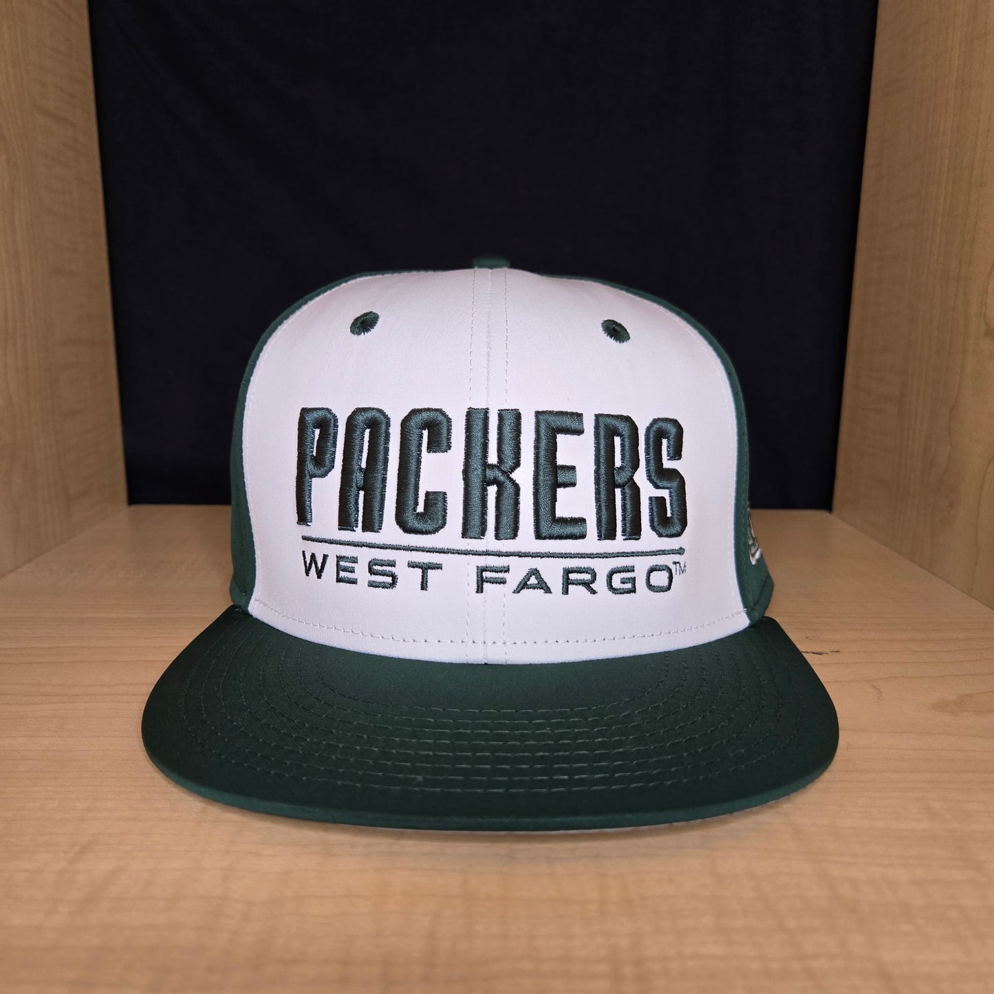 PACKERS PUFF GRN/WHT GC CAP 0724