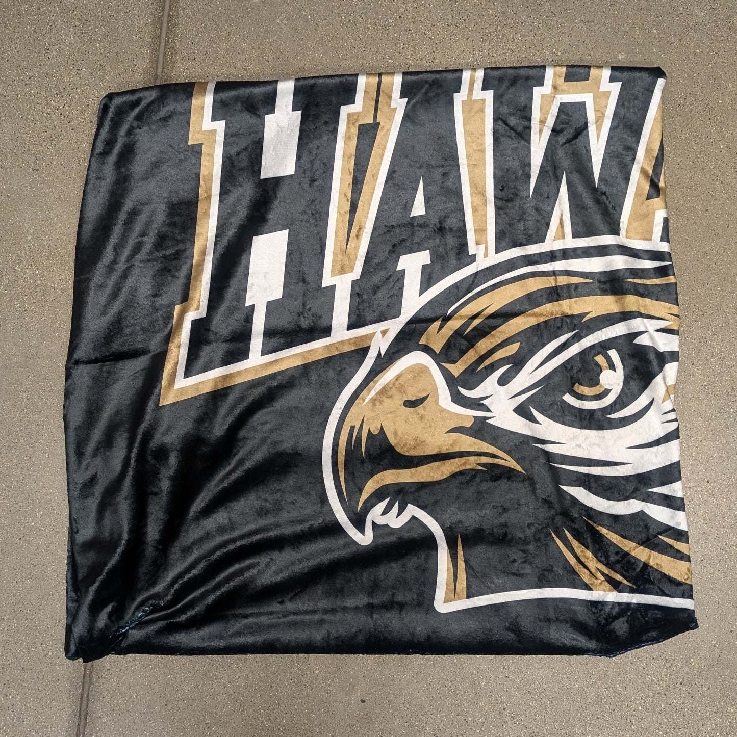 HAWKS MICROFLEECE THROW BLANKET 0824